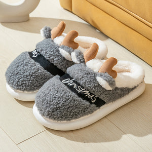 Cute and cozy Christmas home shoe/slippers gifts under £30